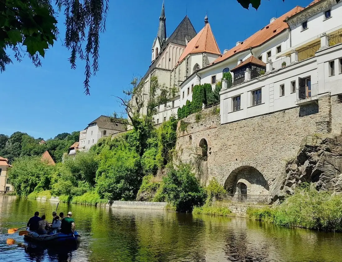 Chesky Krumlow Castle view from the river