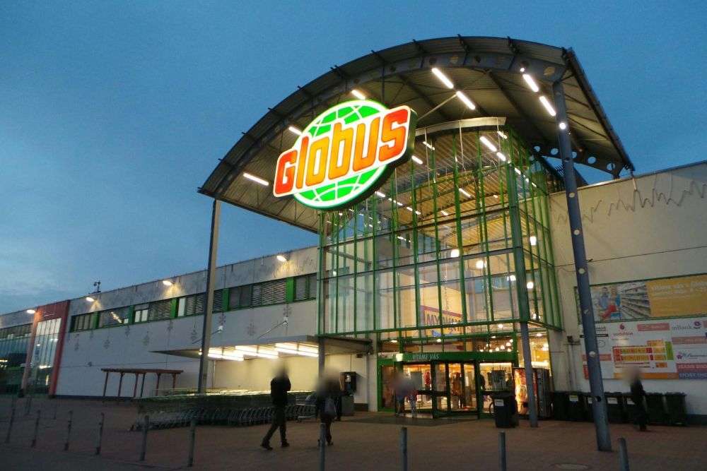 Globus hypermarket in the Czech Republic