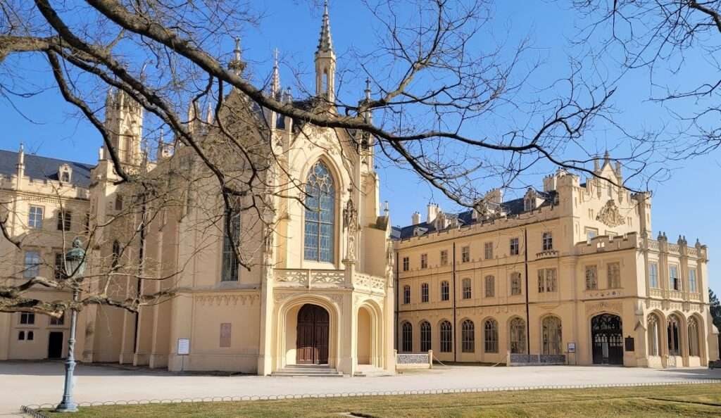 This is one of the most attractive Castle in Czech Republic - Lednice 
