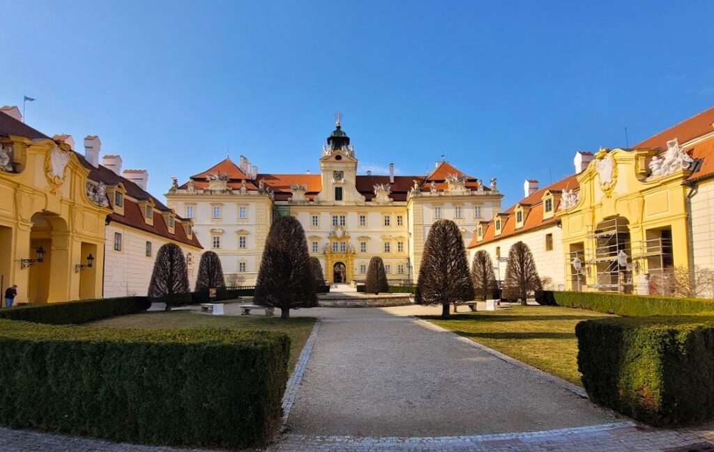 Valtice Fairytale castle 